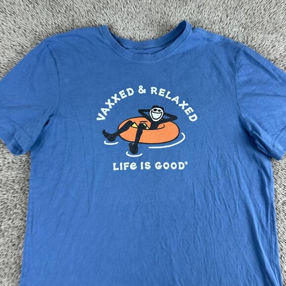 Life Is Good Shirt Mens Medium Blue Vaxxed & Relaxed Jake Crusher Lite Casual - Picture 3 of 8